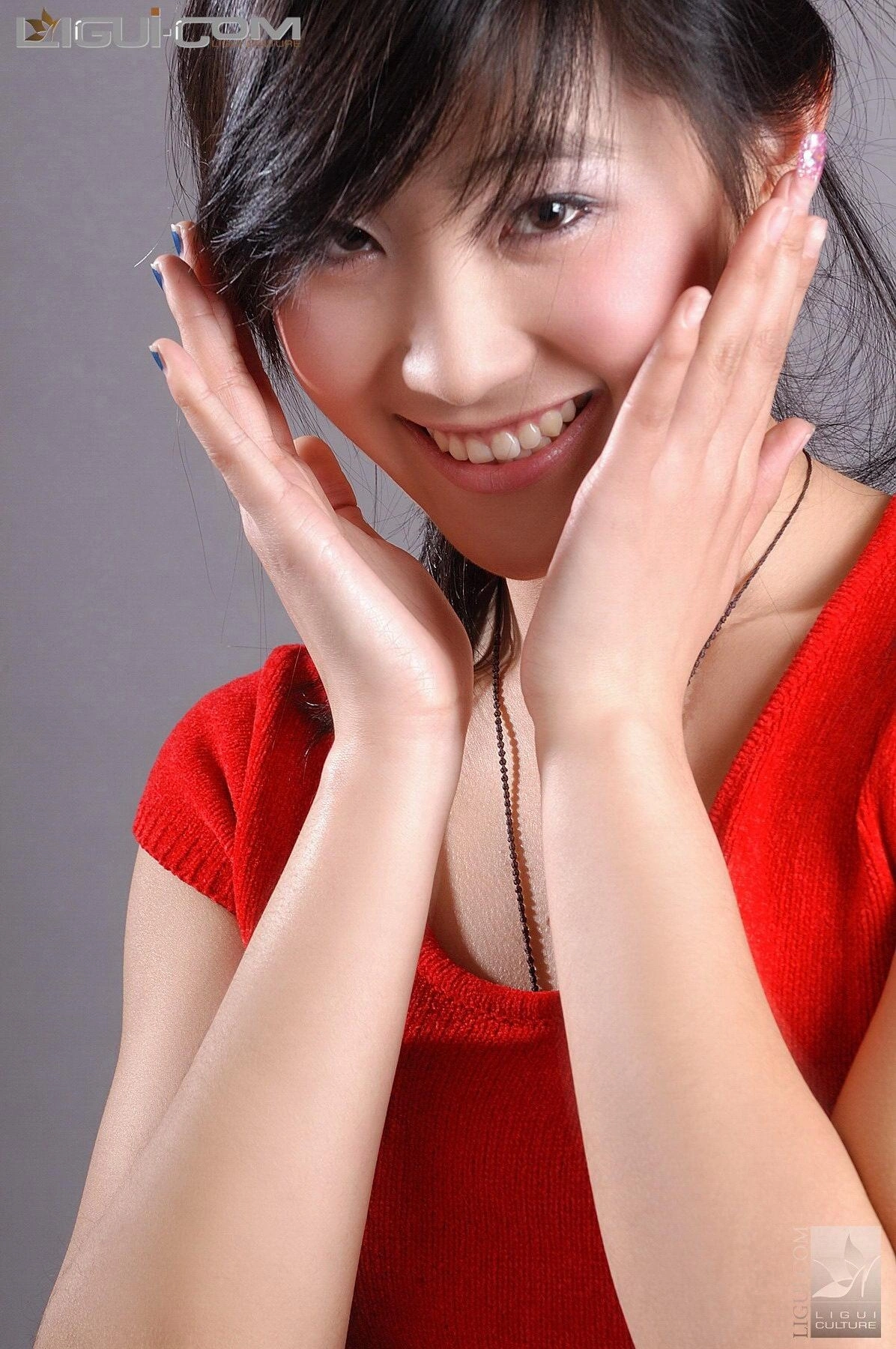 2008.08.17 包莹 凌乱美-丝袜 2